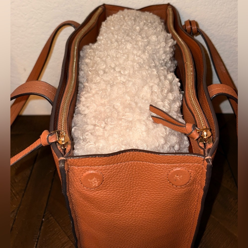 Tory Burch Brown Leather Tote with Tassel NWOT - Picture 8 of 16